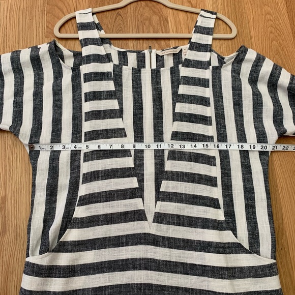 Soft Surroundings Cold-Shoulder Tunic Top - Picture 7 of 8